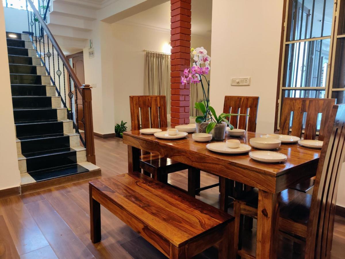 The Rustic Manor - Homestay Bangalore Extérieur photo