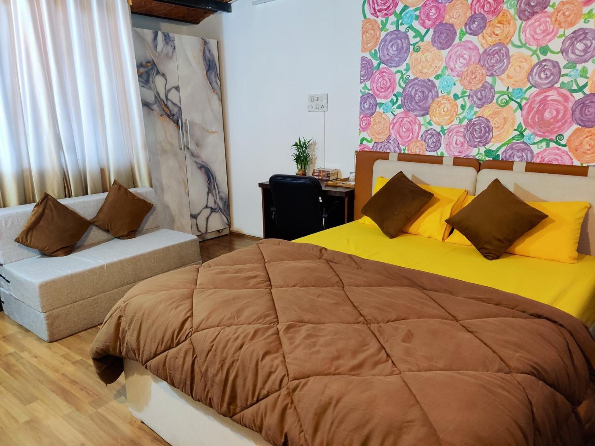 The Rustic Manor - Homestay Bangalore Extérieur photo