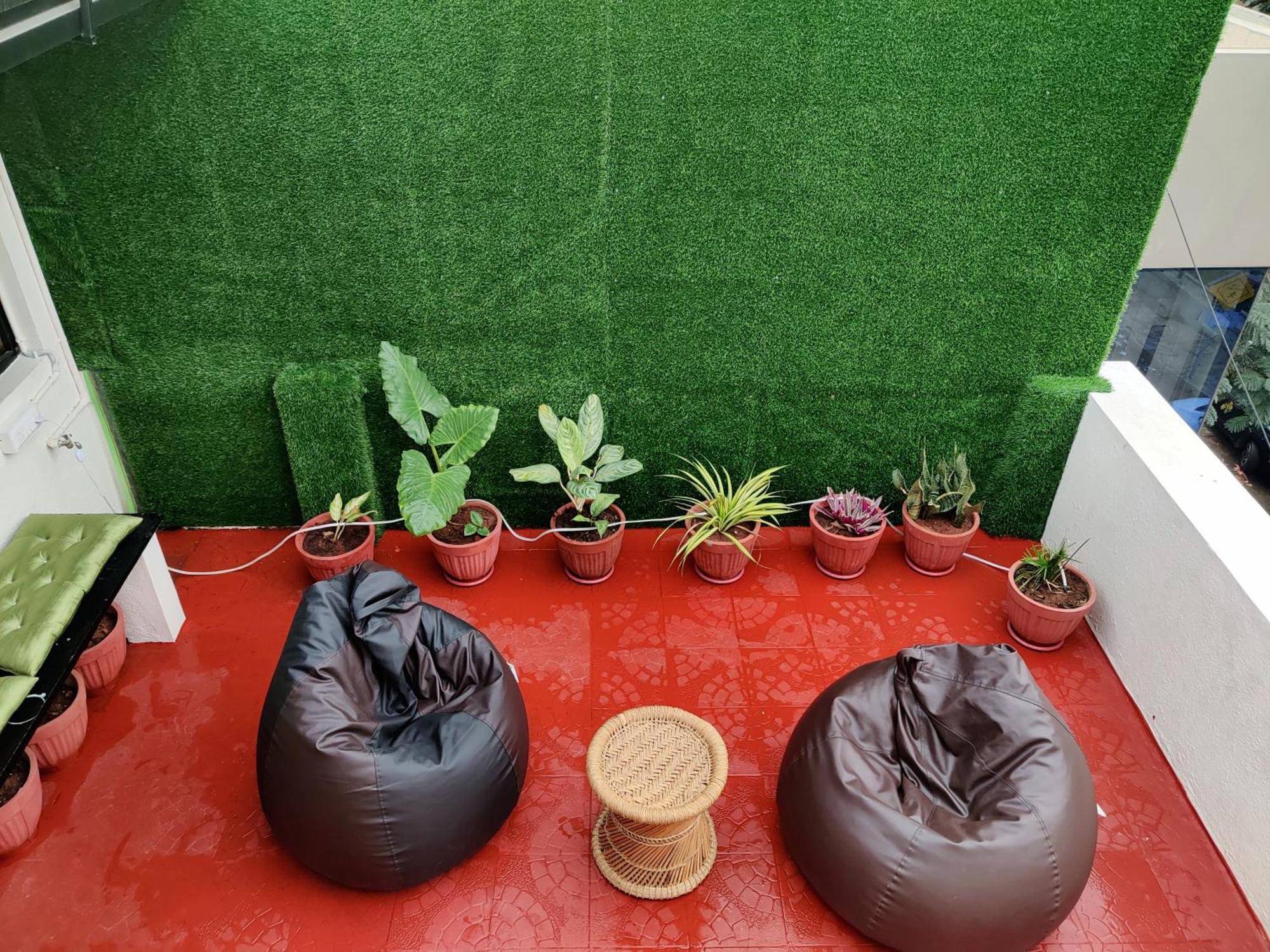 The Rustic Manor - Homestay Bangalore Extérieur photo