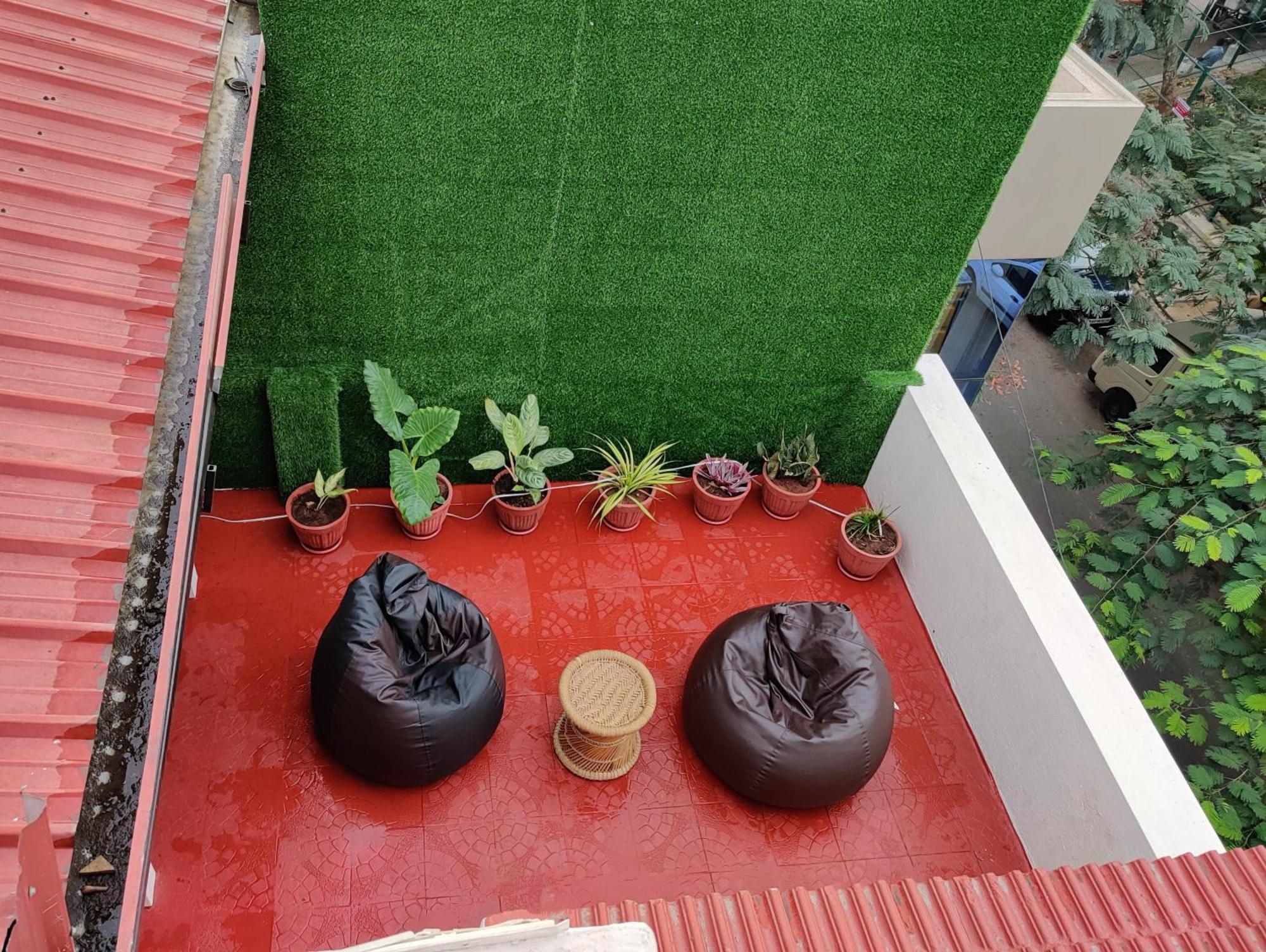The Rustic Manor - Homestay Bangalore Extérieur photo